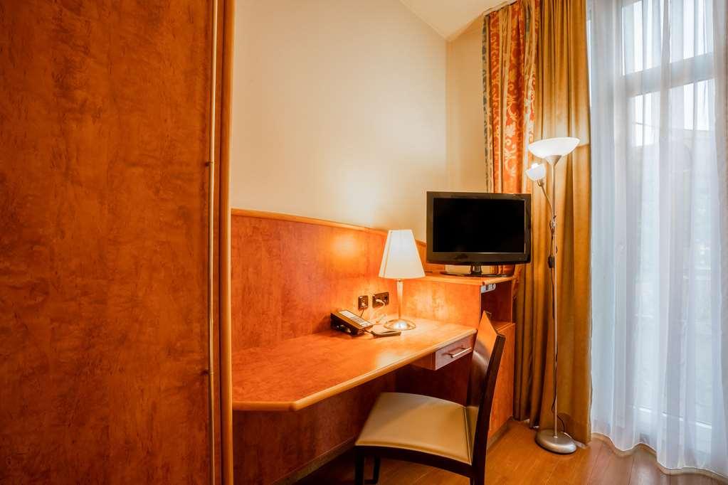 1, 2, Sleep Boardinghouse Unterschleissheim Zentrum Pokoj fotografie