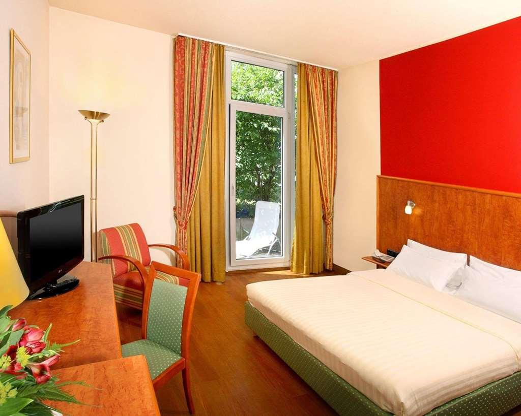 1, 2, Sleep Boardinghouse Unterschleissheim Zentrum Exteriér fotografie