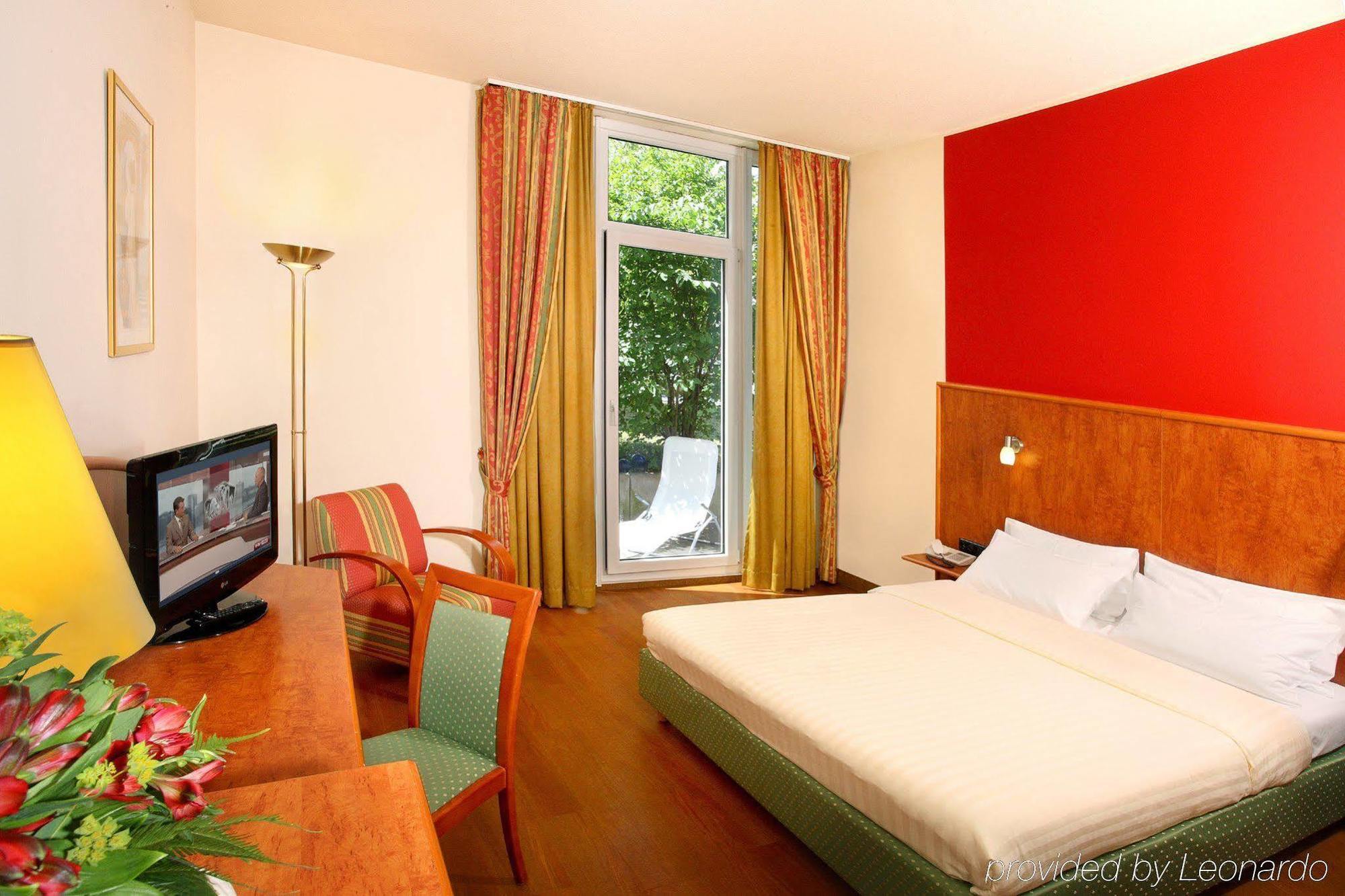 1, 2, Sleep Boardinghouse Unterschleissheim Zentrum Exteriér fotografie